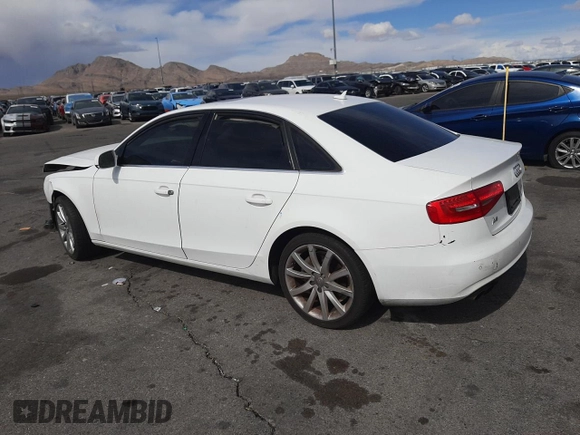 2013 Audi A4 Premium Plus z VIN WAUEFAFL4DN033083, wystawiony jako Copart lot #50030305 z przebiegiem 124 088 mil mil oraz Szkoda całkowita • Salvage title. Historia ofert i sprzedaży dostępna na DreamBid. Obrazek 2.