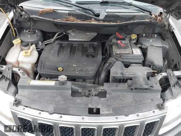2013 Jeep Compass Sport with VIN 1C4NJDBB5DD101879, listed as a IAAI auction lot 41208112 with 168,300 mi miles. Bid and sale history available at carsss.com. Image 10.