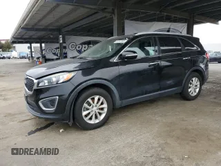 2017 Kia Sorento LX with VIN 5XYPG4A51HG286510, listed as a Copart auction lot 62597595 with 136,630 mi miles and Clean title. Bid and sale history available at DreamBid. Image 1.