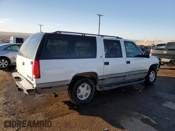 1999 Chevrolet Suburban with VIN 1GNEC16R2XJ376901, listed as a Copart auction lot 41872865 with 210,208 mi miles and Salvage Title. Bid and sale history available at carsss.com. Image 3.