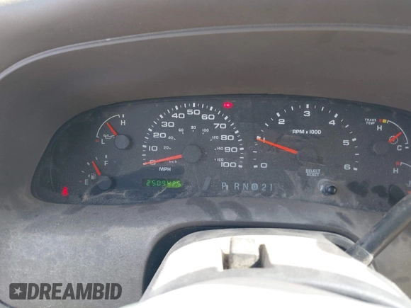 2002 Ford Excursion Limited с VIN 1FMNU42S92EB65675, выставлен на аукционе IAAI как лот 42503068 с пробегом 250 942 миль миль и . История ставок и продаж доступна на DreamBid. Изображение 7.