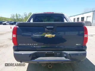 2011 Chevrolet Avalanche LTZ with VIN 3GNTKGE38BG194446, listed as a IAAI auction lot 42225609 with 135,183 mi miles and . Bid and sale history available at DreamBid. Image 16.