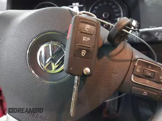 2010 Volkswagen Jetta TDI z VIN 3VWRL7AJ3AM178141, wystawiony jako IAAI lot #41467916 z przebiegiem 225 349 mil mil oraz . Historia ofert i sprzedaży dostępna na DreamBid. Obrazek 11.