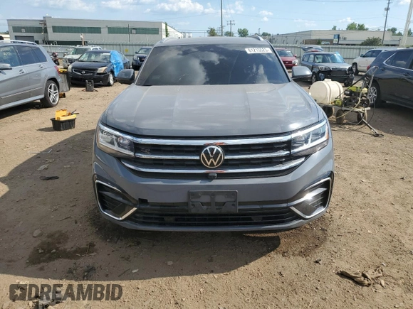 2022 Volkswagen Atlas SEL Premium R-Line z VIN 1V2FE2CA6NC208075, wystawiony jako Copart lot #61215525 z przebiegiem 56 441 mil mil oraz Szkoda całkowita • Salvage title. Historia ofert i sprzedaży dostępna na DreamBid. Obrazek 5.