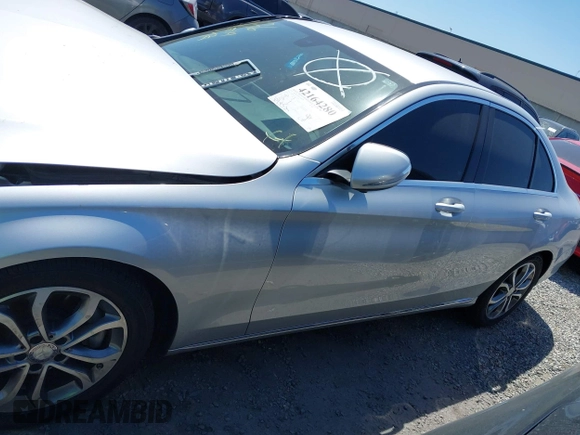 2015 Mercedes-Benz C 300 with VIN 55SWF4JB1FU077386, listed as a IAAI auction lot 42164280 with 104,452 mi miles and . Bid and sale history available at carsss.com. Image 15.