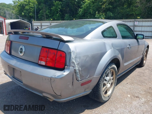 2006 Ford Mustang GT Deluxe с VIN 1ZVFT82H065176946, выставлен на аукционе IAAI как лот 42472942 с пробегом 157 711 миль миль и . История ставок и продаж доступна на DreamBid. Изображение 6.