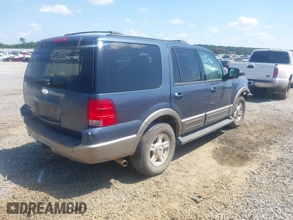 2003 Ford Expedition Eddie Bauer с VIN 1FMEU17L53LA36765, выставлен на аукционе IAAI как лот 42317731 с пробегом 141 861 миль миль и . История ставок и продаж доступна на DreamBid. Изображение 4.
