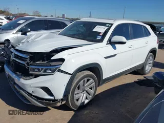 2021 Volkswagen Atlas SE z VIN 1V2JE2CA9MC200352, wystawiony jako IAAI lot #41367596 z przebiegiem 118 354 mil mil oraz . Historia ofert i sprzedaży dostępna na DreamBid. Obrazek 17.