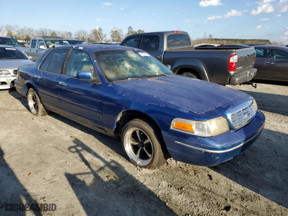 1998 Ford Crown Victoria Police Pkg with VIN 2FAFP71W5WX174213, listed as a Copart auction lot 87191094 with 288,723 mi miles and Salvage Title. Bid and sale history available at carsss.com. Image 4.