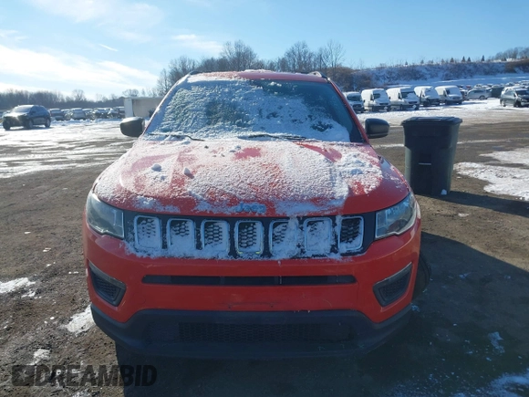 2018 Jeep Compass Sport with VIN 3C4NJCAB8JT124347, listed as a IAAI auction lot 41349666 with 122,058 mi miles. Bid and sale history available at carsss.com. Image 12.