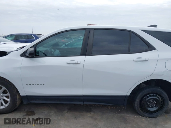 2020 Chevrolet Equinox LS with VIN 3GNAXHEV3LS716138, listed as a IAAI auction lot 41560566 with 87,671 mi miles. Bid and sale history available at carsss.com. Image 15.
