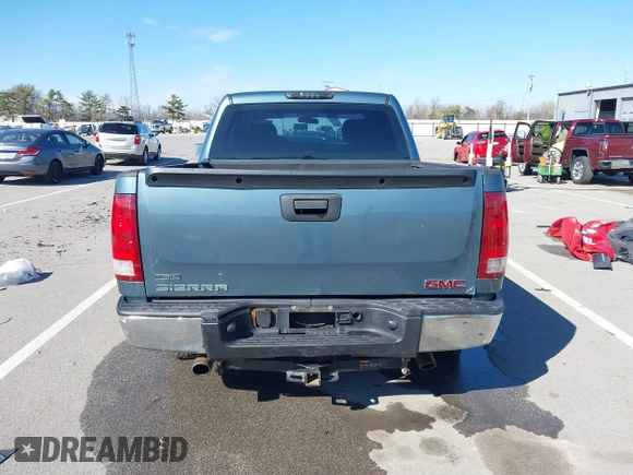 2010 GMC Sierra 1500 with VIN 3GTRCTEA7AG111448, listed as a IAAI auction lot 41800513 with Not Provided miles and . Bid and sale history available at DreamBid. Image 16.