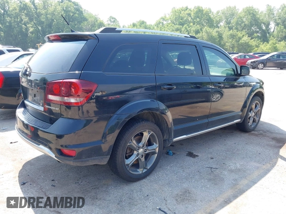 2015 Dodge Journey Crossroad z VIN 3C4PDCGB2FT659625, wystawiony jako IAAI lot #42409188 z przebiegiem 123 552 mil mil oraz . Historia ofert i sprzedaży dostępna na DreamBid. Obrazek 4.