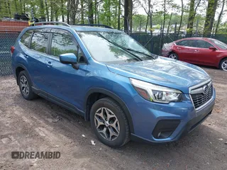 2020 Subaru Forester Premium with VIN JF2SKAJC5LH556992, listed as a IAAI auction lot 42061879 with 71,840 mi miles. Bid and sale history available at carsss.com. Image 1.