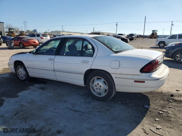 1998 Chevrolet Lumina with VIN 2G1WL52M1W9158224, listed as a Copart auction lot 88992255 with 95,077 mi miles and Salvage Title. Bid and sale history available at carsss.com. Image 2.