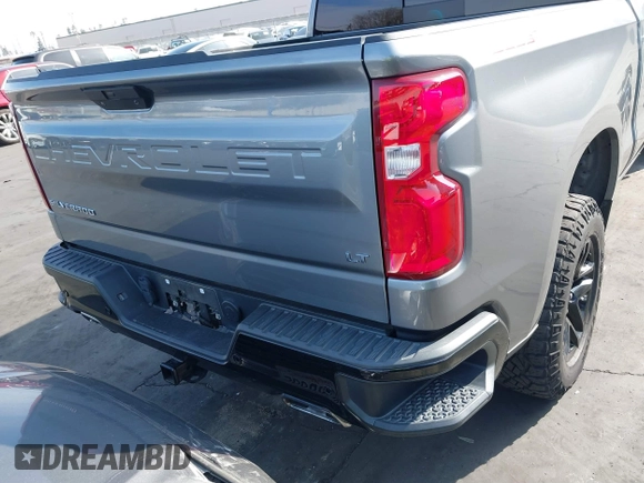2020 Chevrolet Silverado 1500 LT Trail Boss with VIN 3GCPYFED9LG237690, listed as a IAAI auction lot 41470921 with 19,181 mi miles. Bid and sale history available at carsss.com. Image 17.