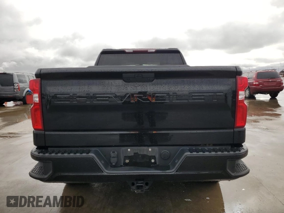 2020 Chevrolet Silverado 1500 Custom with VIN 1GCRWBEHXLZ339963, listed as a Copart auction lot 86070844 with 117,973 mi miles and Salvage Title. Bid and sale history available at carsss.com. Image 6.