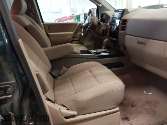 2014 Nissan Titan S with VIN 1N6AA0EC1EN506240, listed as a IAAI auction lot 40995055 with 64,599 mi miles and . Bid and sale history available at DreamBid. Image 5.