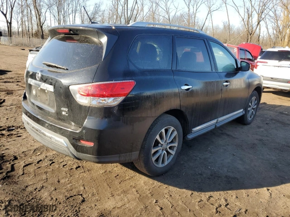 2013 Nissan Pathfinder SL with VIN 5N1AR2MM7DC685391, listed as a Copart auction lot 48571945 with 146,477 mi miles and Salvage Title. Bid and sale history available at carsss.com. Image 3.