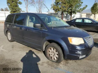 2009 Chrysler Town & Country LX with VIN 2A8HR44E79R522271, listed as a Copart auction lot 52230935 with 158,706 mi miles and Salvage Title. Bid and sale history available at carsss.com. Image 4.