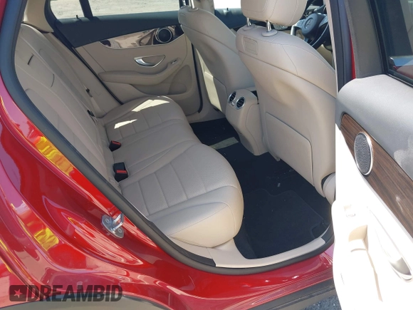2019 Mercedes-Benz GLC 300 with VIN WDC0G4JB0KF657118, listed as a IAAI auction lot 42318010 with 77,578 mi miles and . Bid and sale history available at DreamBid. Image 8.