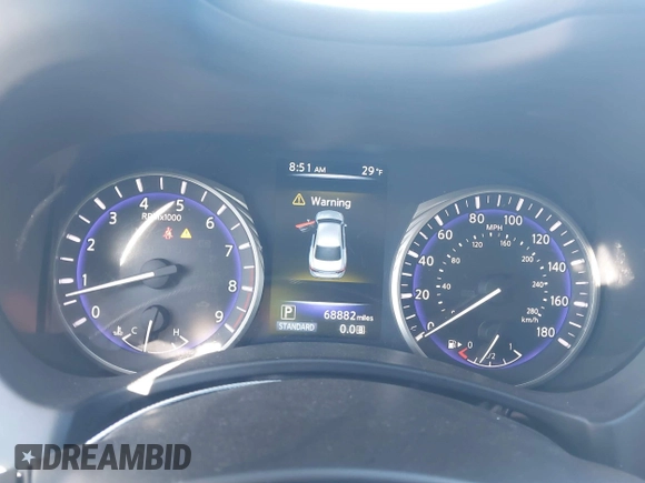 2014 Infiniti Q50 Premium with VIN JN1BV7AR1EM703805, listed as a IAAI auction lot 41657639 with 68,882 mi miles. Bid and sale history available at carsss.com. Image 7.