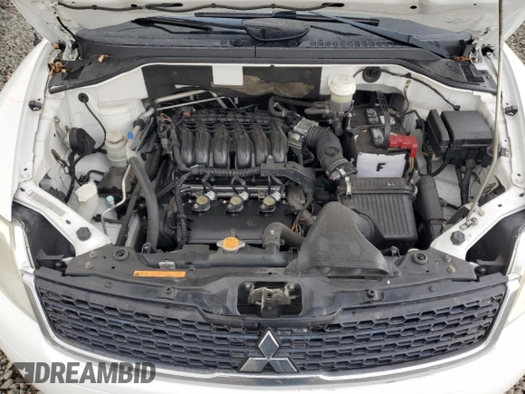2011 Mitsubishi Endeavor LS z VIN 4A4JN2AS0BE012987, wystawiony jako Copart lot #43513375 z przebiegiem 181 386 mil mil oraz Szkoda całkowita • Salvage title. Historia ofert i sprzedaży dostępna na DreamBid. Obrazek 11.