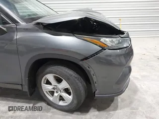 2020 Toyota Highlander LE with VIN 5TDBZRBH3LS038023, listed as a IAAI auction lot 41832407 with 48,213 mi miles and . Bid and sale history available at DreamBid. Image 18.