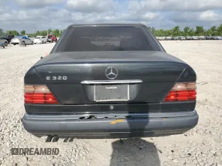 1995 Mercedes-Benz E Class with VIN WDBEA32E8SC155148, listed as a Copart auction lot 53386385 with 114,773 mi miles and Salvage Title. Bid and sale history available at carsss.com. Image 6.