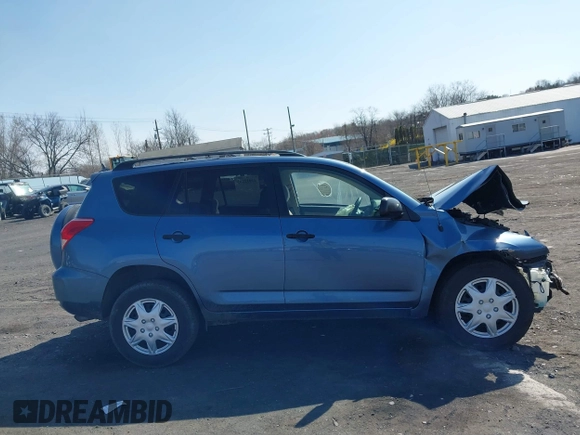 2007 Toyota RAV4 with VIN JTMBD33V375110415, listed as a IAAI auction lot 41932265 with 99,051 mi miles. Bid and sale history available at carsss.com. Image 13.