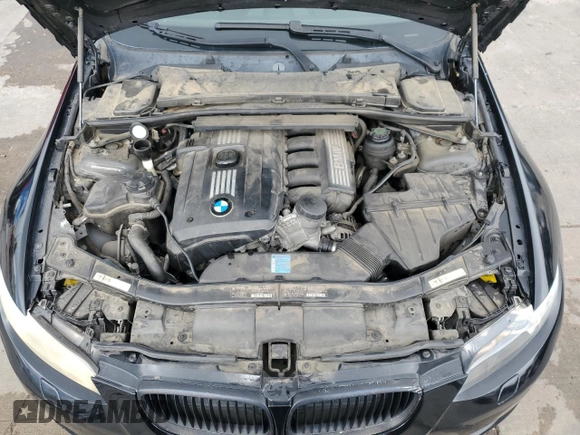 2008 BMW 3 Series 328xi z VIN WBAWV53568P079397, wystawiony jako Copart lot #71280664 z przebiegiem 145 909 mil mil oraz Czysty tytuł • Clean title. Historia ofert i sprzedaży dostępna na DreamBid. Obrazek 11.