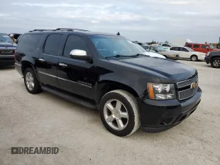 2013 Chevrolet Suburban LTZ with VIN 1GNSCKE07DR363506, listed as a Copart auction lot 75138994 with 83,532 mi miles and Non Repairable. Bid and sale history available at carsss.com. Image 4.
