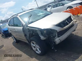 2008 Lexus RX 350 z VIN 2T2GK31U08C029653, wystawiony jako IAAI lot #42134099 z przebiegiem 208 733 mil mil oraz . Historia ofert i sprzedaży dostępna na DreamBid. Obrazek 1.