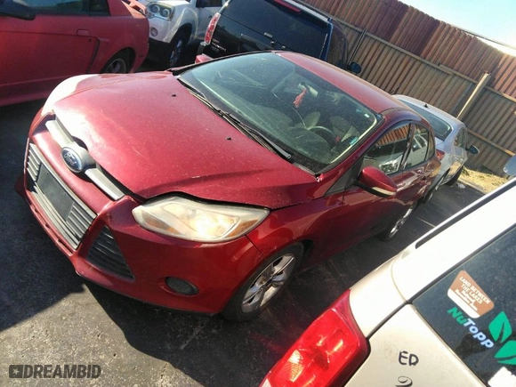 2014 Ford Focus SE with VIN 1FADP3F25EL298645, listed as a IAAI auction lot 41721531 with NaN miles. Bid and sale history available at carsss.com. Image 2.