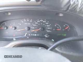 2008 Ford Econoline Passenger XL с VIN 1FDSS31L08DB33919, выставлен на аукционе IAAI как лот 41865371 с пробегом 264 755 миль миль и . История ставок и продаж доступна на DreamBid. Изображение 7.