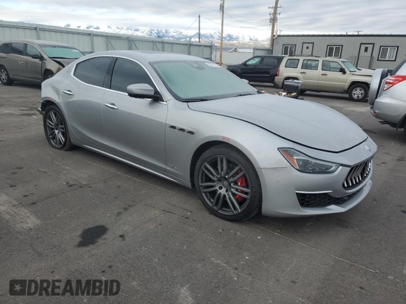 2018 Maserati Ghibli S Q4 GranLusso with VIN ZAM57YTLXJ1278210, listed as a Copart auction lot 88281195 with 41,816 mi miles and Salvage Title. Bid and sale history available at carsss.com. Image 4.