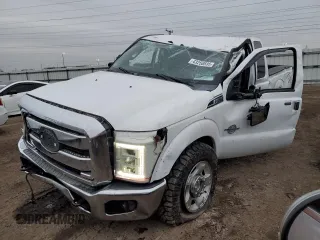 2013 Ford Super Duty F-250 SRW XL with VIN 1FT7X2BT7DEA62601, listed as a Copart auction lot 43250835 with 124,399 mi miles and Salvage Title. Bid and sale history available at carsss.com. Image 1.