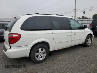 2007 Dodge Grand Caravan SXT with VIN 2D4GP44L67R117199, listed as a Copart auction lot 53190915 with 144,567 mi miles and Clean Title. Bid and sale history available at DreamBid. Image 3.