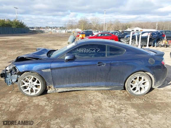 2008 Hyundai Tiburon GT with VIN KMHHN66F88U278938, listed as a IAAI auction lot 41490527 with 200,669 mi miles. Bid and sale history available at carsss.com. Image 14.