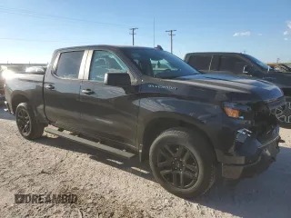 2022 Chevrolet Silverado 1500 Custom with VIN 1GCPABEK7NZ633597, listed as a Copart auction lot 77459134 with 31,487 mi miles and Salvage Title. Bid and sale history available at DreamBid. Image 4.