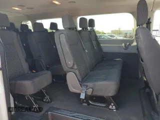 2018 Ford Transit Passenger XL z VIN 1FBZX2YM8JKA97299, wystawiony jako Copart lot #53553115 z przebiegiem 101 532 mil mil oraz Szkoda całkowita • Salvage title. Historia ofert i sprzedaży dostępna na DreamBid. Obrazek 11.