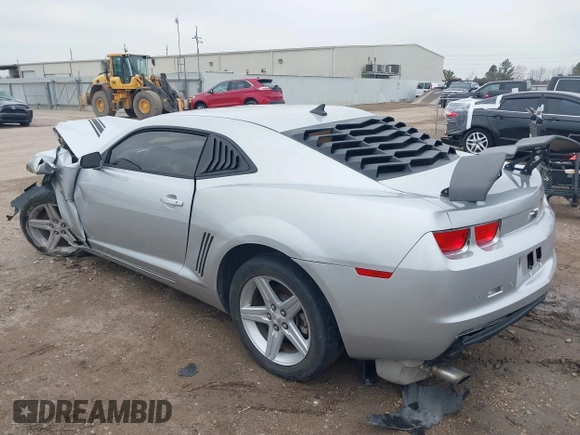 2011 Chevrolet Camaro 1LT с VIN 2G1FB1ED6B9188773, выставлен на аукционе IAAI как лот 41443550 с пробегом 156 144 миль миль и . История ставок и продаж доступна на DreamBid. Изображение 3.