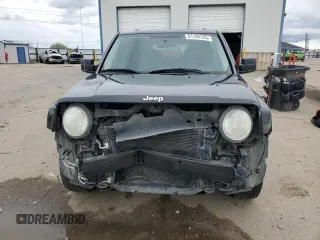 2014 Jeep Patriot Latitude with VIN 1C4NJRFB4ED689363, listed as a Copart auction lot 51185125 with 132,340 mi miles and Salvage Title. Bid and sale history available at carsss.com. Image 5.