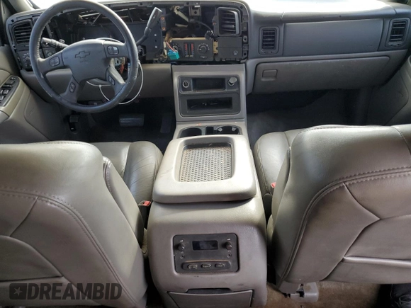 2005 Chevrolet Suburban LT with VIN 3GNEC16Z35G189357, listed as a Copart auction lot 69375814 with 0 mi miles and Salvage Title. Bid and sale history available at carsss.com. Image 8.