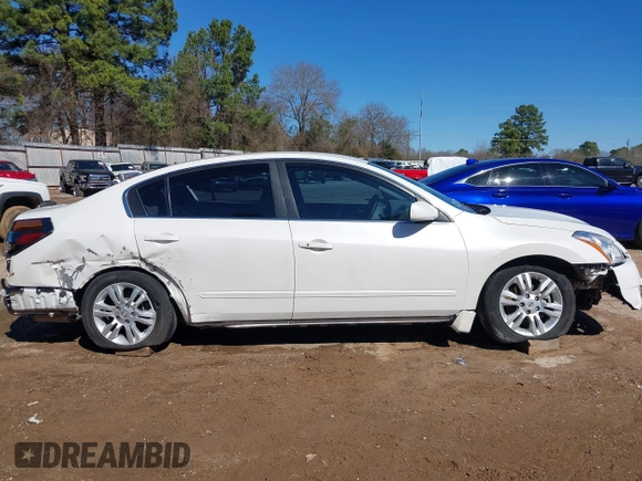 2012 Nissan Altima 2.5 S with VIN 1N4AL2AP4CN405309, listed as a IAAI auction lot 41718744 with 85,382 mi miles. Bid and sale history available at carsss.com. Image 18.