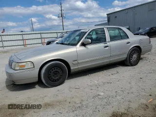 2009 Mercury Grand Marquis LS z VIN 2MEHM75V89X610276, wystawiony jako Copart lot #55753995 z przebiegiem 151 910 mil mil oraz Szkoda całkowita • Salvage title. Historia ofert i sprzedaży dostępna na DreamBid. Obrazek 1.