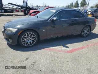 2007 BMW 3 Series 328i с VIN WBAWR33517PX78895, выставлен на аукционе Copart как лот 63235225 с пробегом 62 586 миль миль и Списание • Salvage title. История ставок и продаж доступна на DreamBid. Изображение 1.