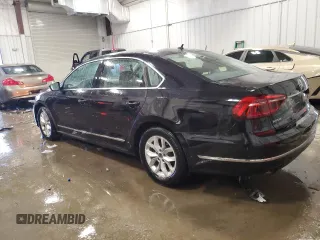 2017 Volkswagen Passat S z VIN 1VWAT7A33HC069690, wystawiony jako Copart lot #44550385 z przebiegiem 86 541 mil mil oraz Szkoda całkowita • Salvage title. Historia ofert i sprzedaży dostępna na DreamBid. Obrazek 2.