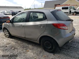 2014 Mazda Mazda2 Sport with VIN JM1DE1KY5E0181941, listed as a Copart auction lot 71814354 with 104,534 mi miles and Clean Title. Bid and sale history available at carsss.com. Image 2.