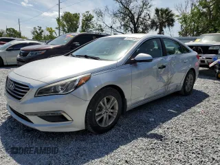 2015 Hyundai Sonata 2.4L SE with VIN 5NPE24AF5FH185412, listed as a Copart auction lot 53329505 with 90,018 mi miles and Salvage Title. Bid and sale history available at carsss.com. Image 1.